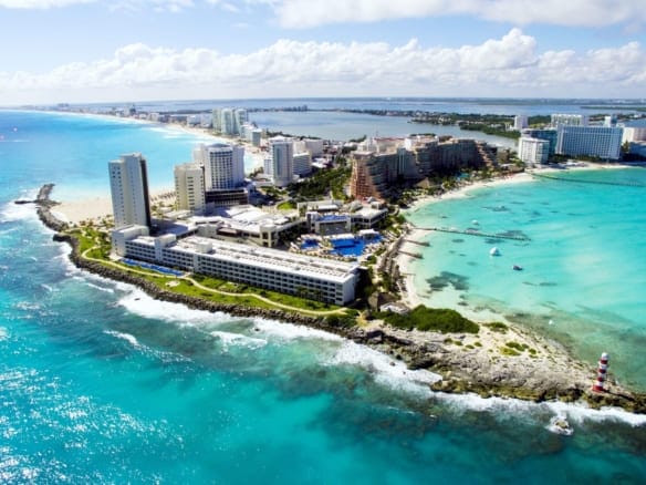Foto aerea de Puerto Cancun