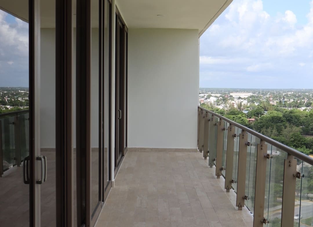 Terraza departamento Be Towers Puerto Cancun