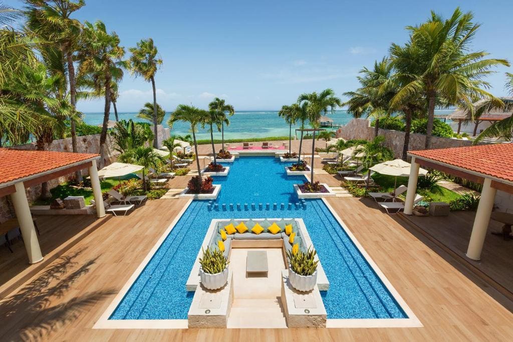 Villa beachfront puerto morelos | 6R | USD 8M