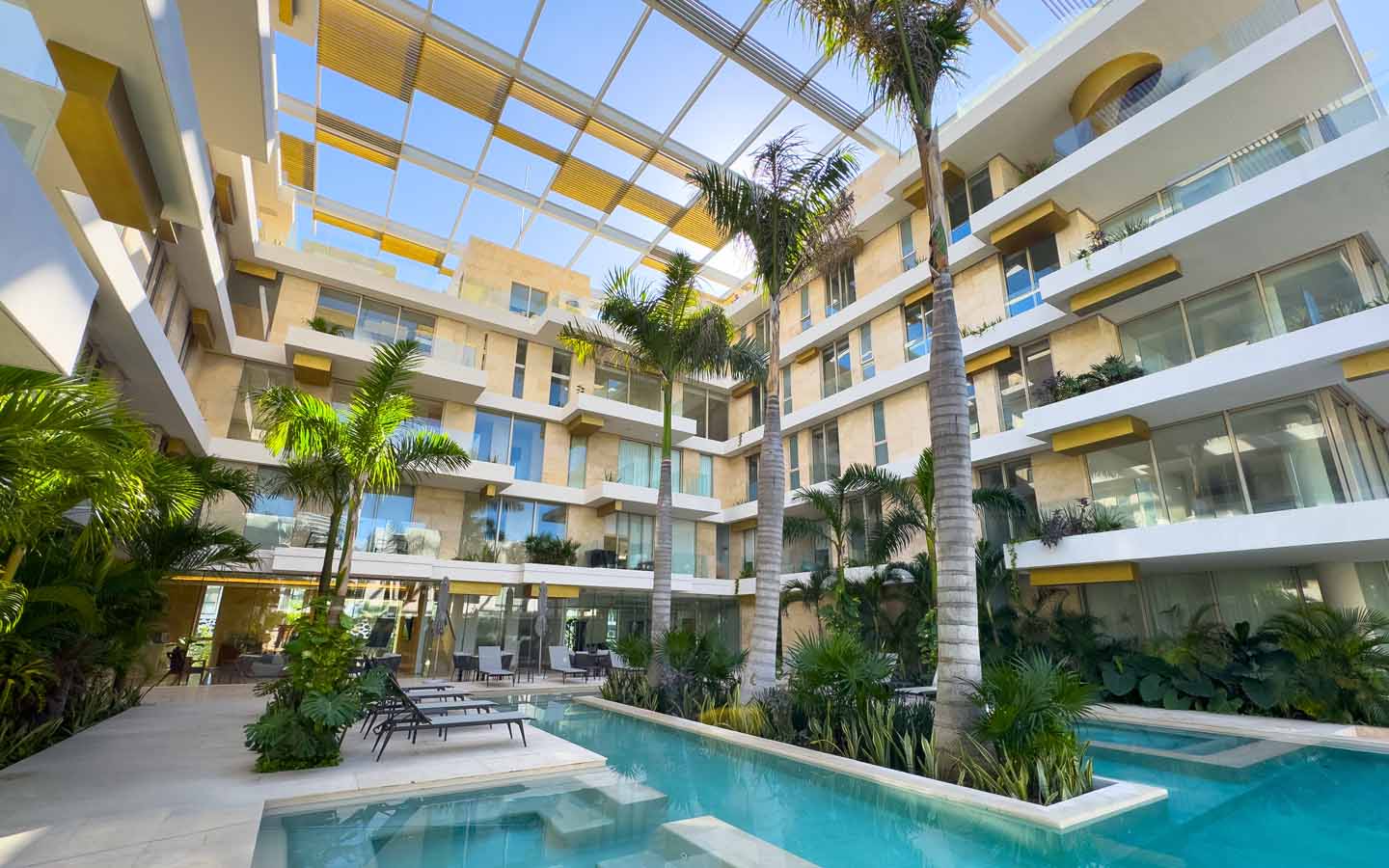 Renta sin muebles en ALBA Puerto Cancún | 2 recámaras