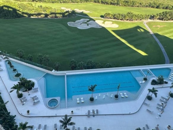 Renta WOHA Puerto Cancún | 2 recámaras | Vista al mar